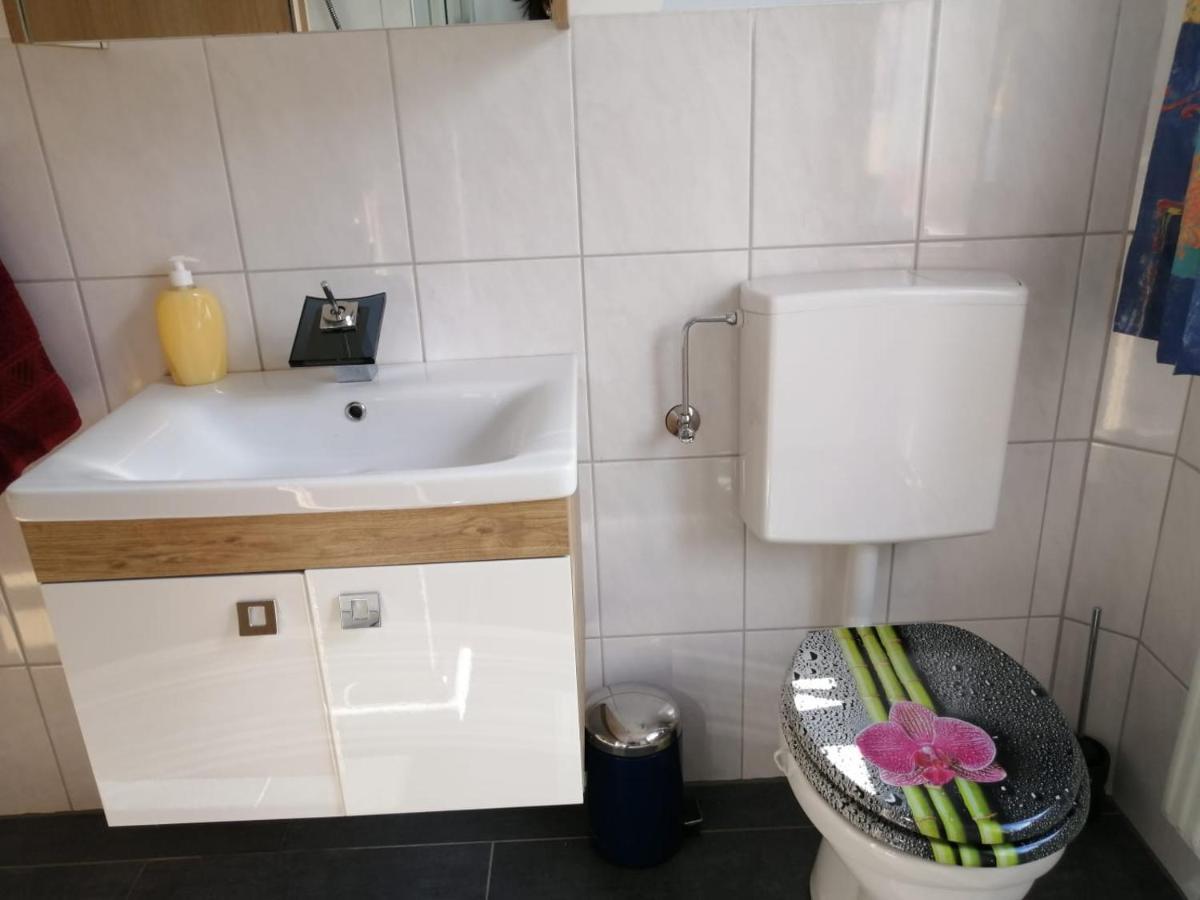 Apartment Hoermann Ardning Bagian luar foto
